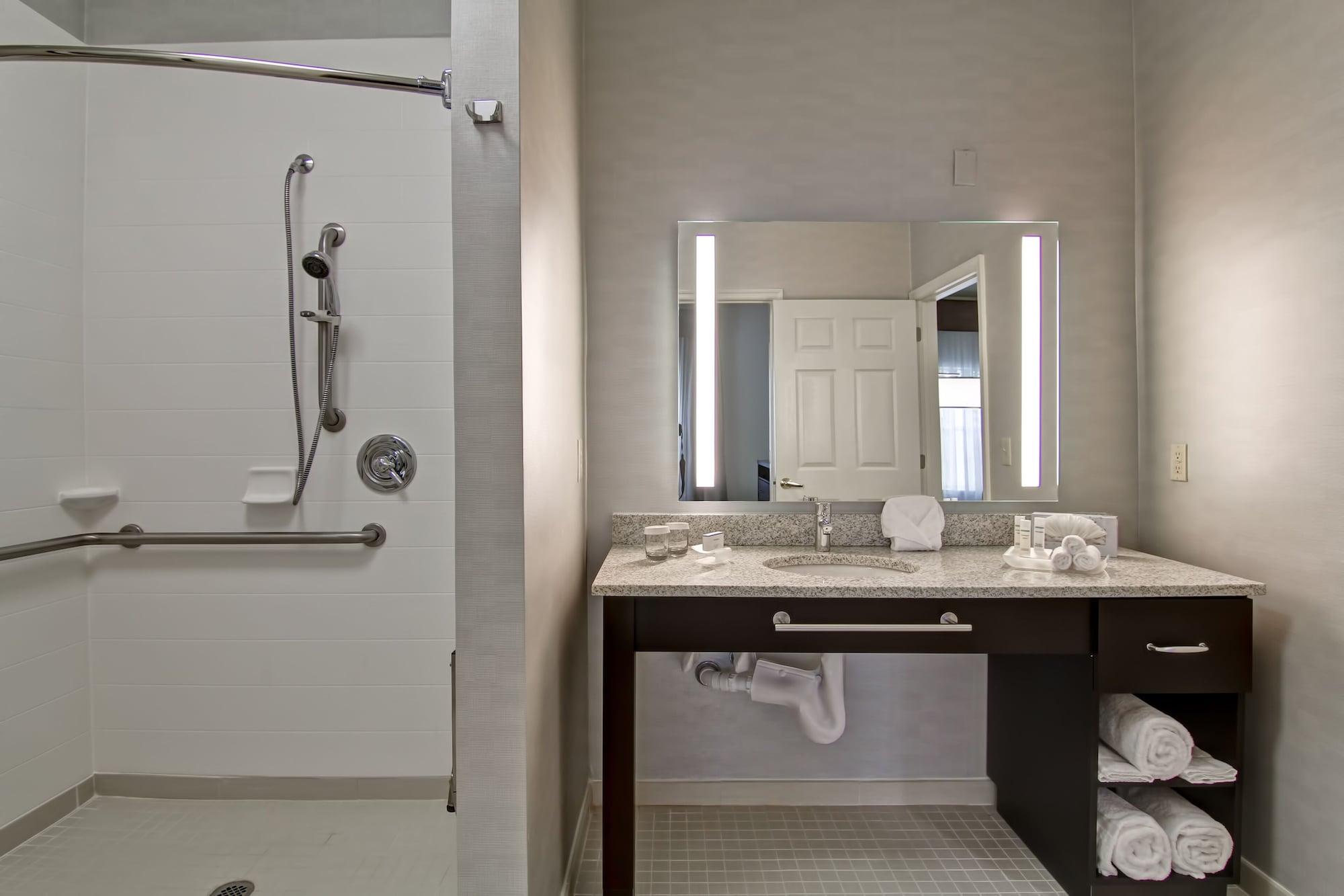Homewood Suites By Hilton Newark-Cranford Extérieur photo